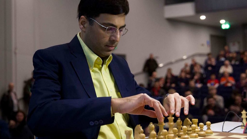 viswanathan anand beating gm in a chess game