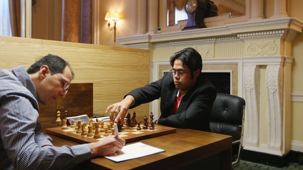 hikaru nakamura playing chess with an opponent